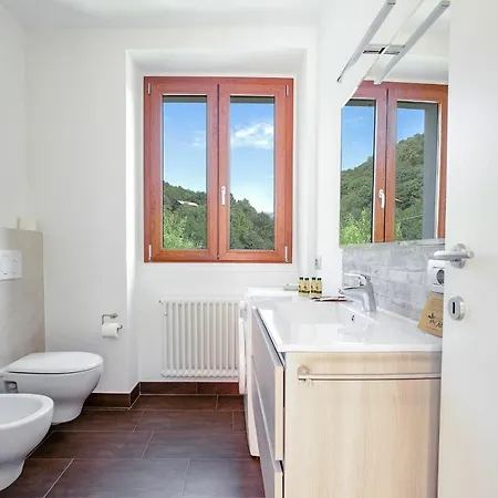 Suits By Halldis Feriehus *