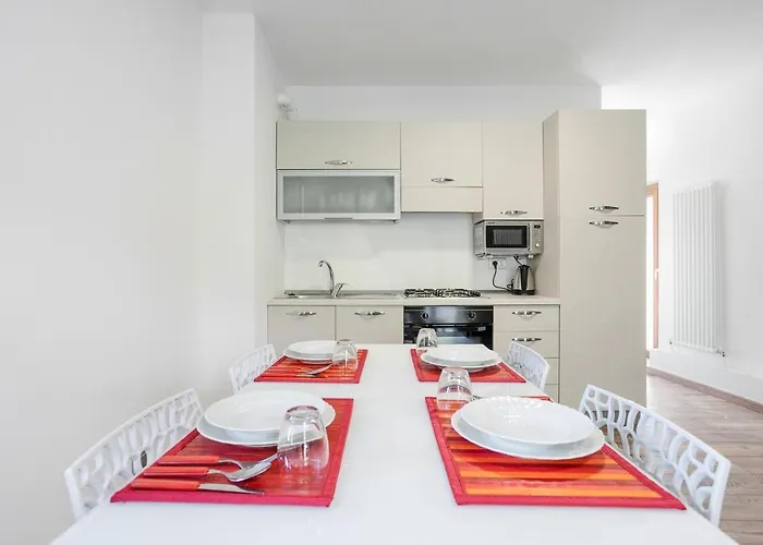 Vakantiehuis Suits By Halldis Cremia