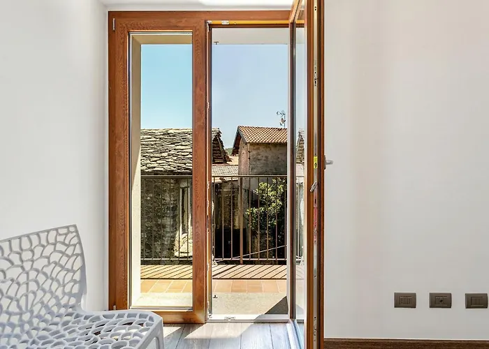 Suits By Halldis Casa de Férias Cremia