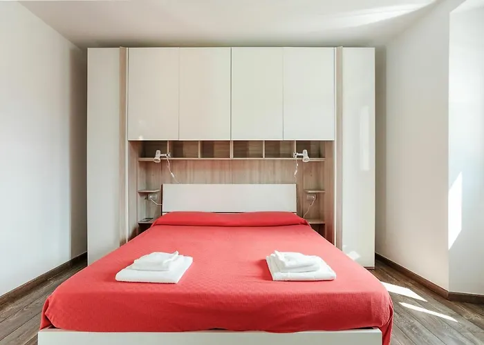 Suits By Halldis Cremia