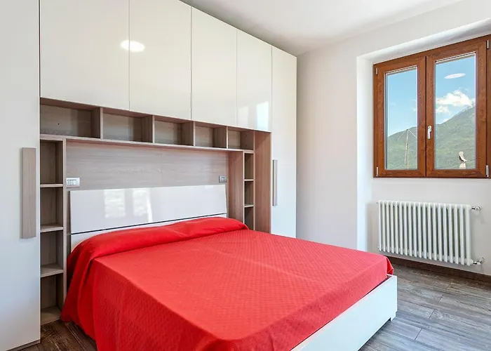 Suits By Halldis Cremia