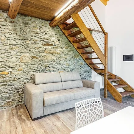 Suits By Halldis * Cremia