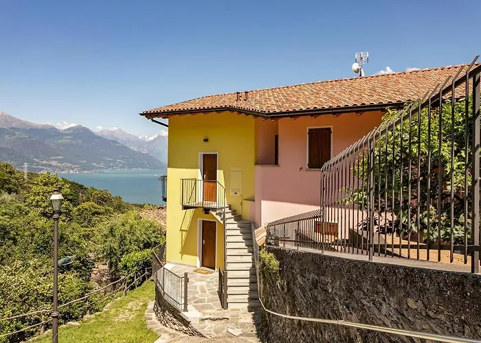 Suits By Halldis Holiday home