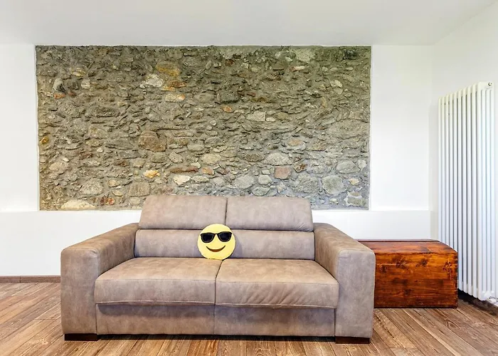 Suits By Halldis Holiday home